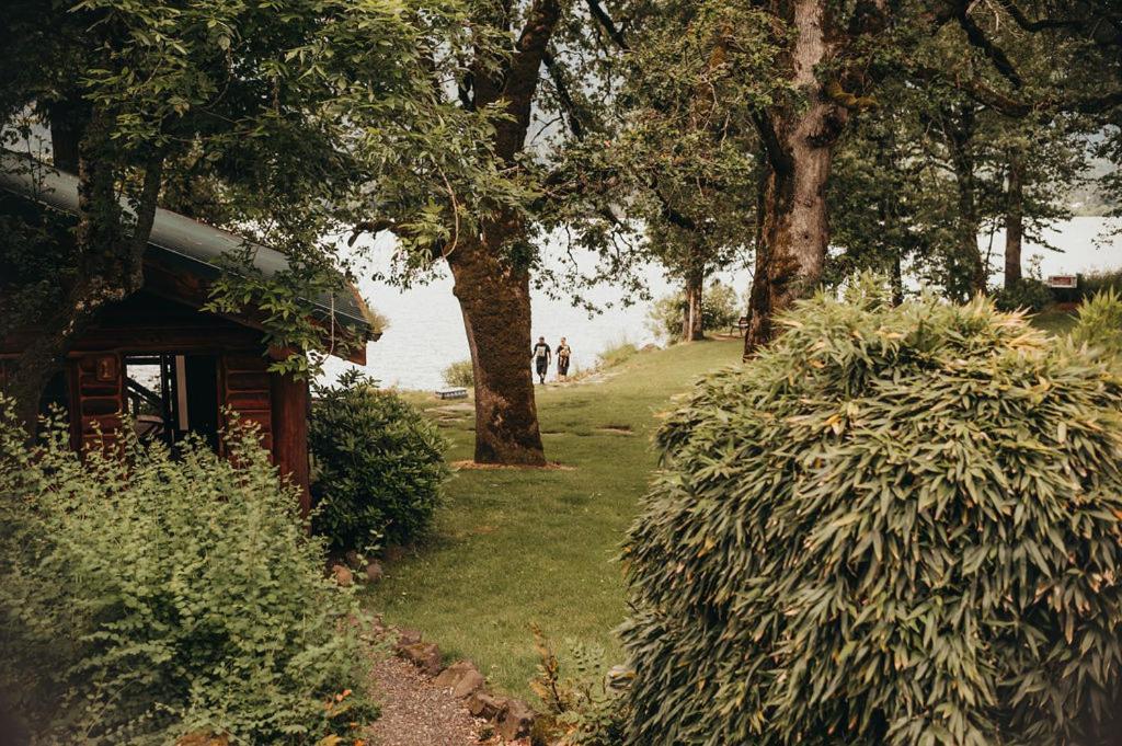 Wilder And Pine Riverside Cabins Stevenson Esterno foto